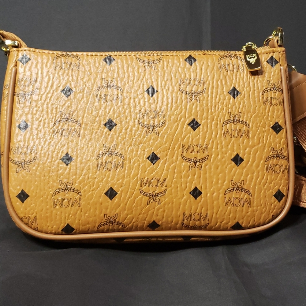 MCM purse - Picture 2 of 6